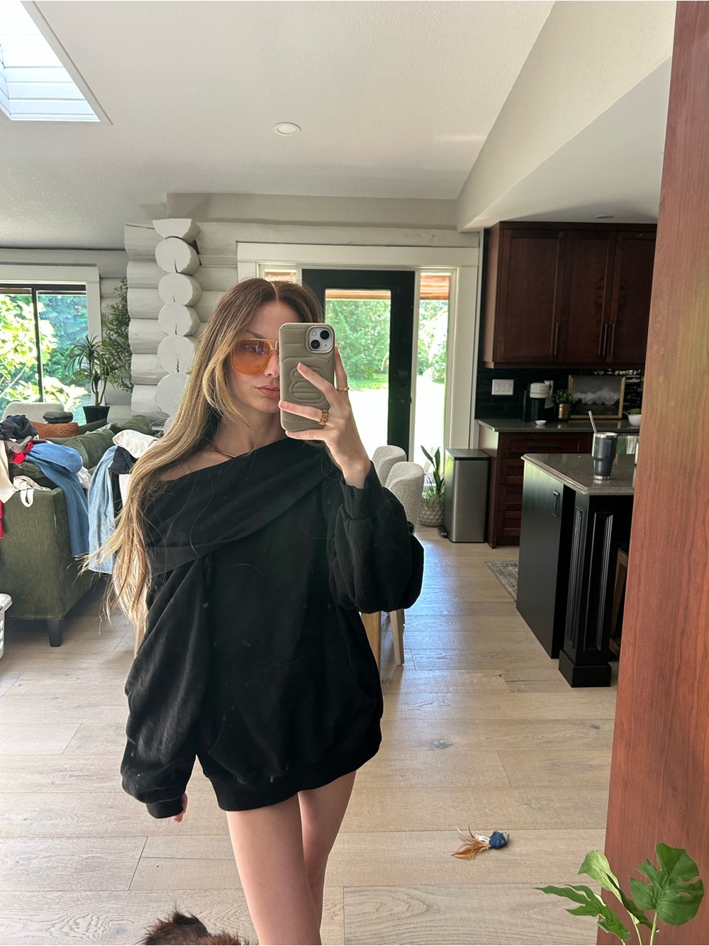 OAK + FORT Women's Black Off-Shoulder Pullover Sweater